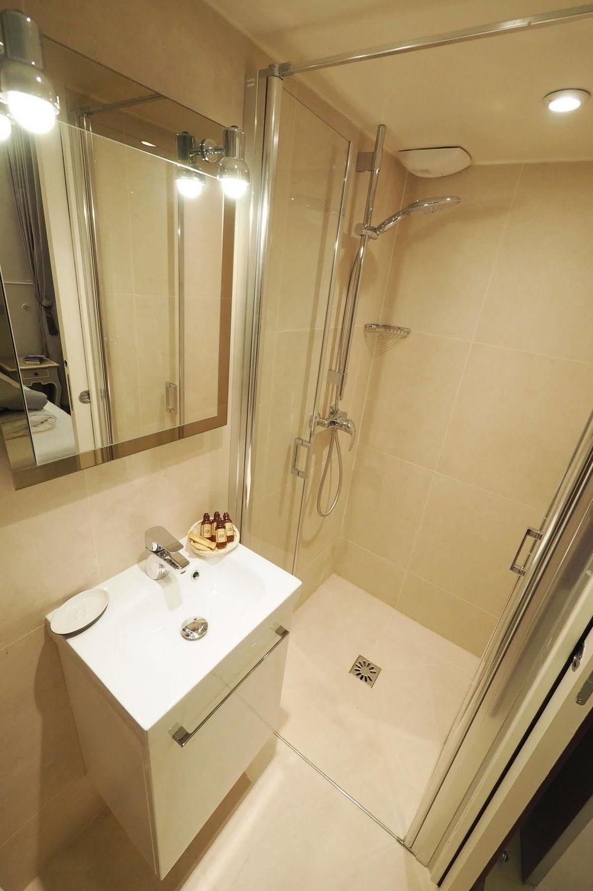 Palais Royal Chicsuites ปารีส ภายนอก รูปภาพ