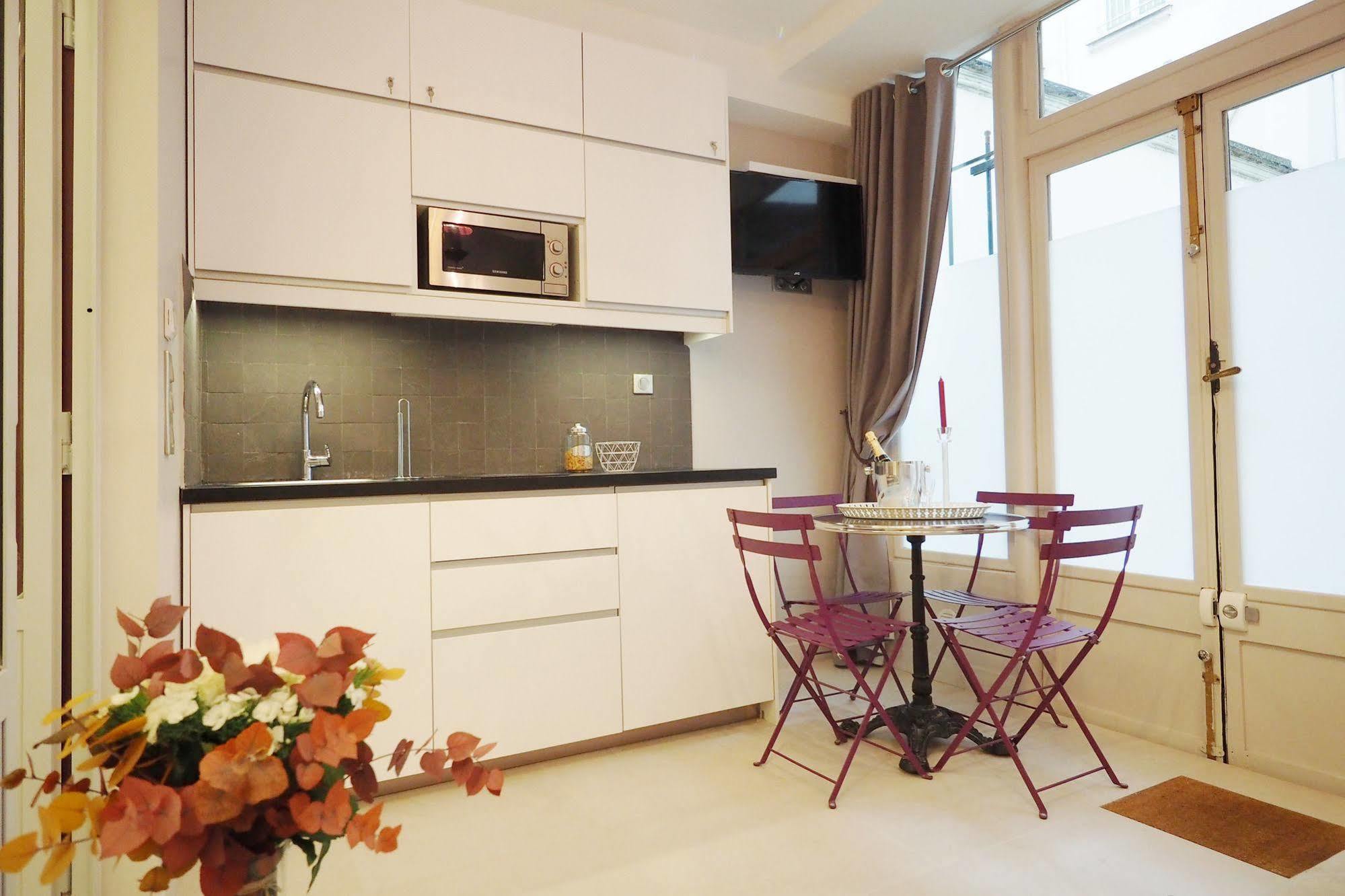 Palais Royal Chicsuites ปารีส ภายนอก รูปภาพ